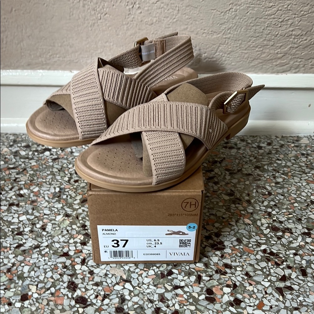 Vivaia arch-pro adapt all pamela sandals